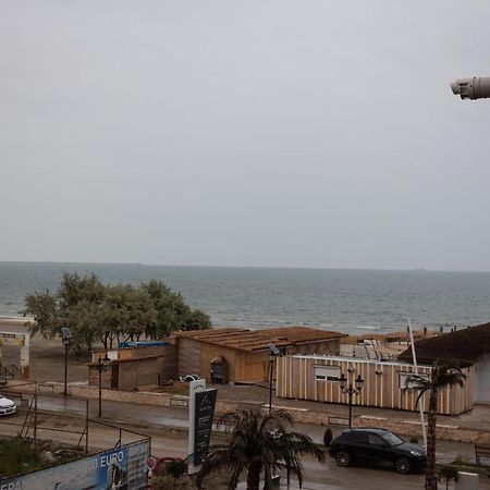 Apartament Sara Mamaia Nord Leilighet Năvodari Eksteriør bilde