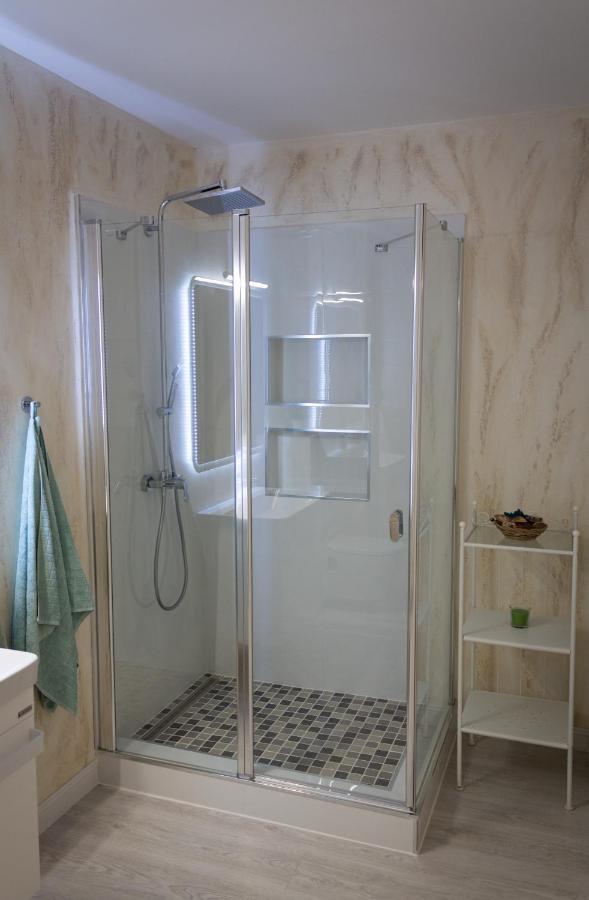 Apartament Sara Mamaia Nord Leilighet Năvodari Eksteriør bilde