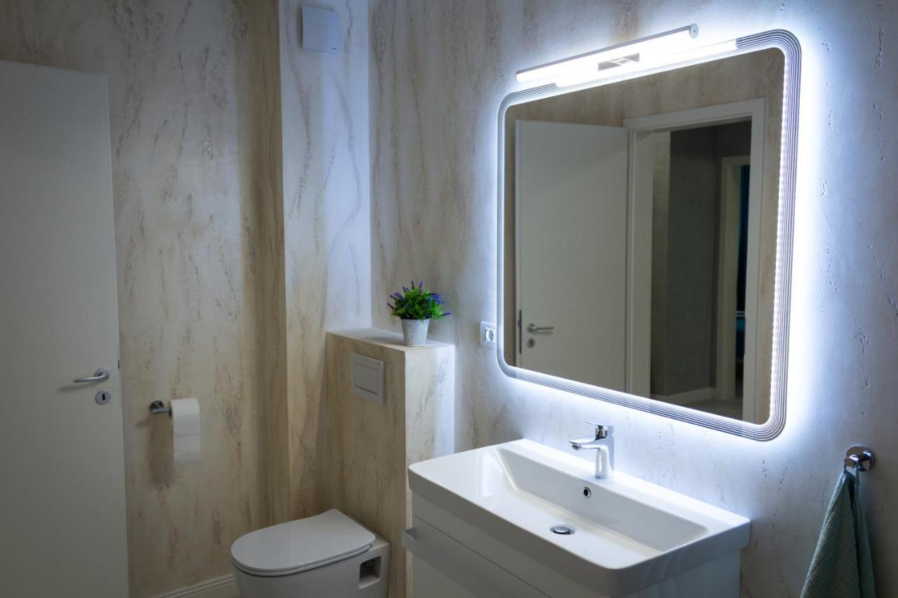 Apartament Sara Mamaia Nord Leilighet Năvodari Eksteriør bilde